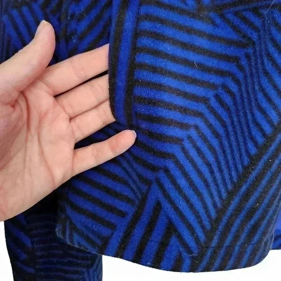 Bench Women’s L Fleece Hoodie Full Zip Black Blue Striped Activewear Athleisure - Picture 9 of 14